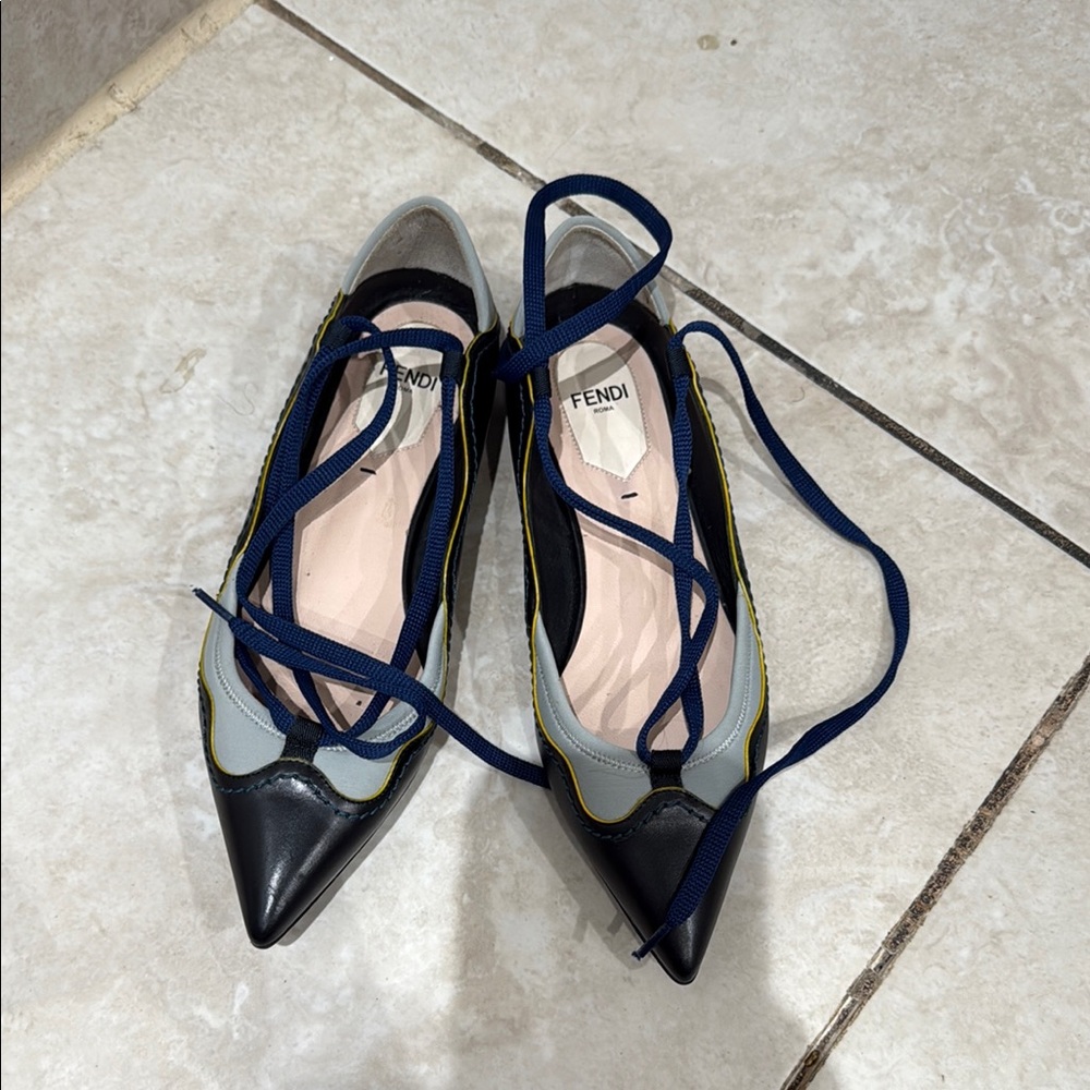 Fendi Black and Gray Pointed Flats with Blue Laces